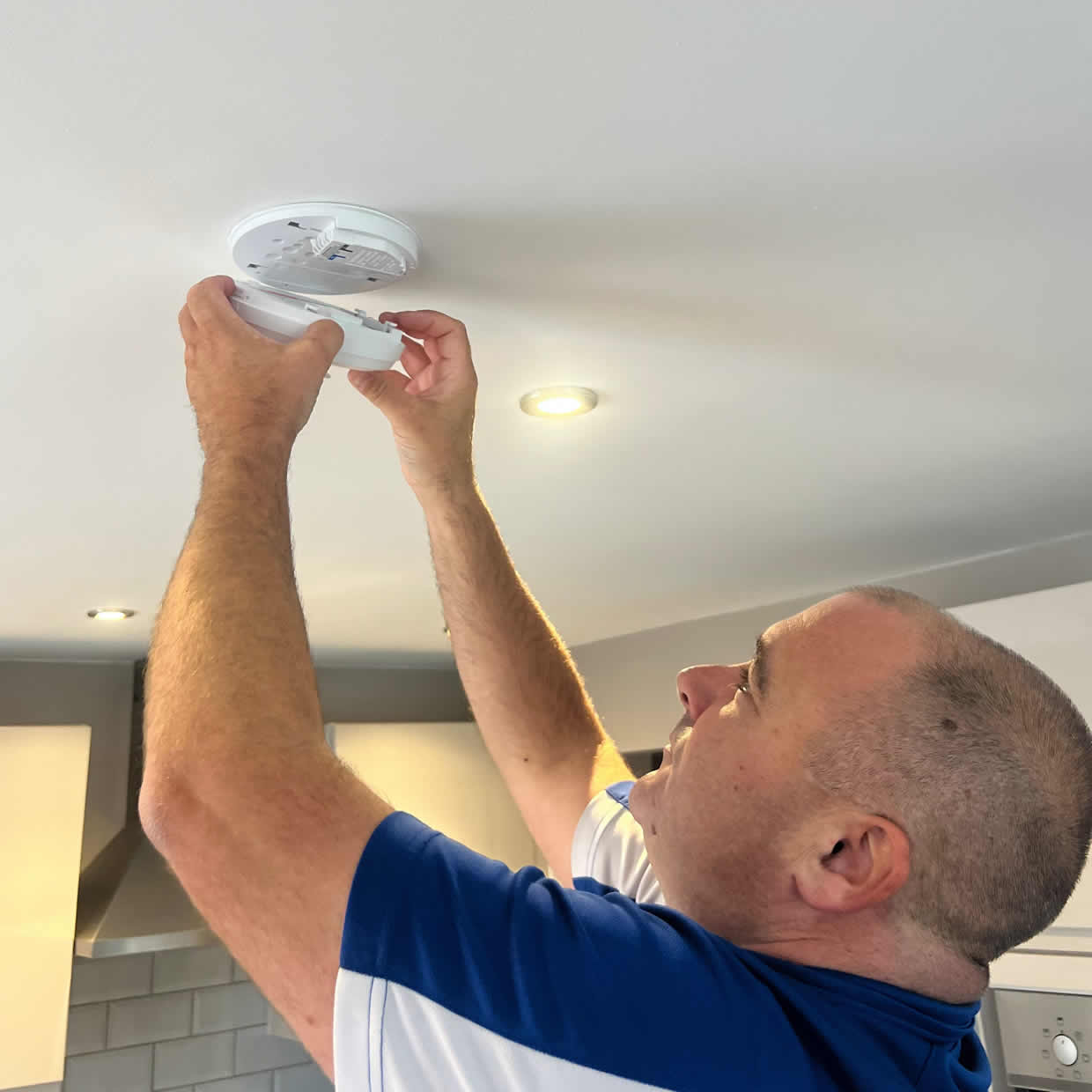 Smoke alarm installation for landlords and rental properties in Airdrie